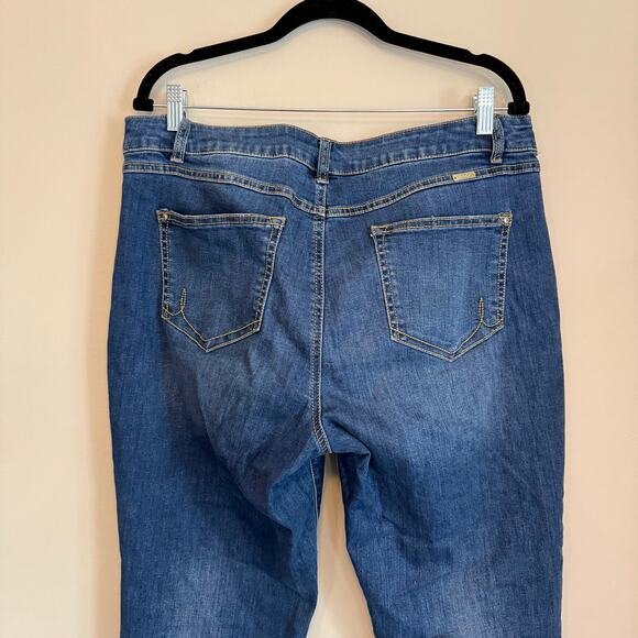 INC Cropped Jeans 16 Blue Denim Button Fly Straight Leg Regular Fit Fringe Hem - Picture 4 of 9